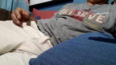 mandrilo7379 online show from November 11, 6:46 am