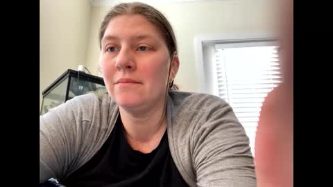 Snapshot of mandy_dancer18 chatting on December 5, 3:17 pm Mandy online show from December 5, 3:17 pm