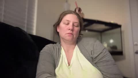 Snapshot of mandy_dancer18 chatting on December 8, 7:05 am Mandy online show from December 8, 7:05 am