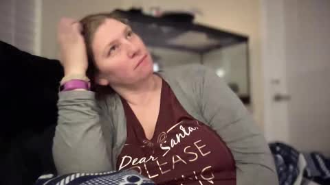 Snapshot of mandy_dancer18 chatting on December 25, 6:20 am Mandy online show from December 25, 6:20 am