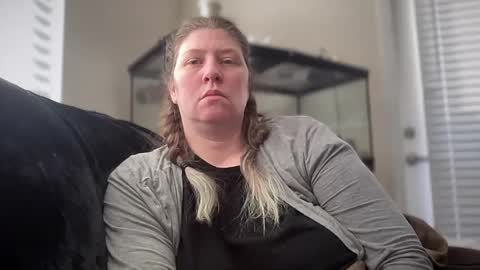 Snapshot of mandy_dancer18 chatting on February 14, 12:57 pm Mandy online show from February 14, 12:57 pm