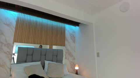 Mandy Dark online show from April 25, 11:13 am