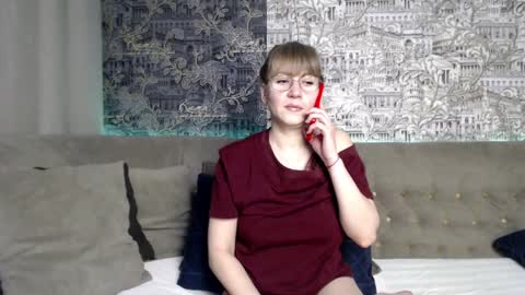 Mandy  online show from February 19, 12:44 pm