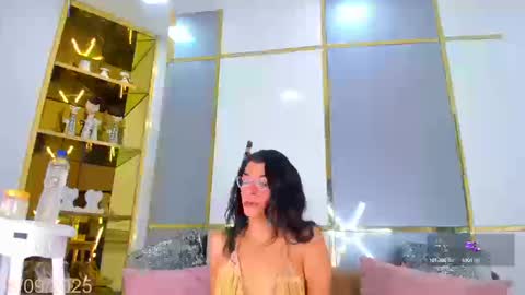 mandy_peaches online show from September 8, 9:58 pm