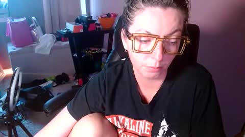 MandyBabyXXX online show from May 17, 2:20 am
