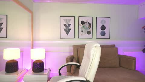 Snapshot of mandycollins_ chatting on March 25, 11:38 am Mandy Collins online show from March 25, 11:38 am