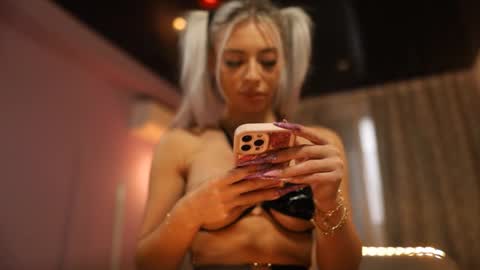 Anto Lovense is Active My pleasure is in your hands Private is Open online show from September 27, 5:56 am