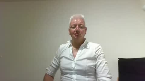 mandywinger online show from August 9, 5:18 pm