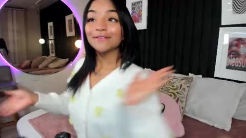 manelyk_evanss online show from June 27, 11:26 am