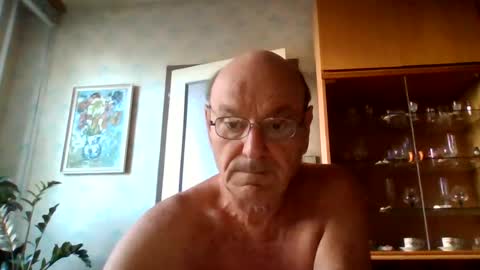 manes5858 online show from June 24, 4:11 am