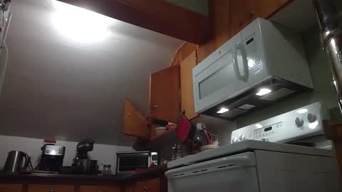 Snapshot of manfacey chatting on March 7, 2:08 am Rock Andy online show from March 7, 2:08 am