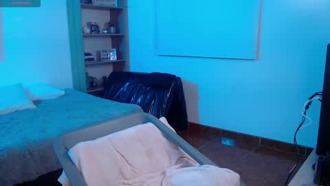 Danny online show from October 3, 2:08 am