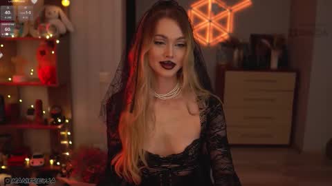 Amelie online show from October 24, 8:38 pm