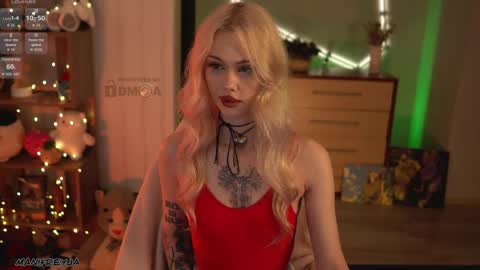 Amelie online show from May 18, 7:20 pm