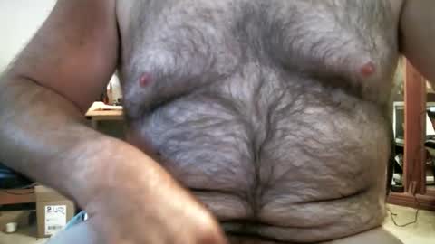 Snapshot of manleg439 chatting on April 30, 8:15 pm manleg439 online show from April 30, 8:15 pm