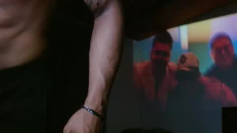 Manolo online show from October 8, 6:49 pm