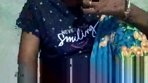 manreet_sen23 online show from September 11, 1:22 pm