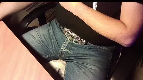 Snapshot of manswed chatting on December 10, 4:06 pm manswed online show from December 10, 4:06 pm