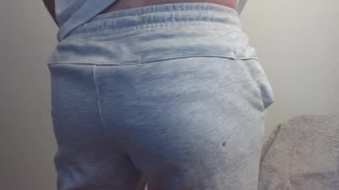 mantoy2000 online show from March 28, 12:27 pm