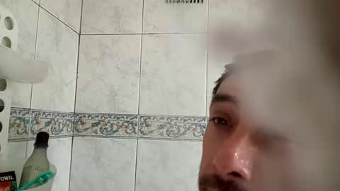 Snapshot of manu12ago chatting on December 23, 1:58 am manu12ago online show from December 23, 1:58 am