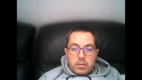 Snapshot of manu5933 chatting on October 14, 7:42 am manu5933 online show from October 14, 7:42 am