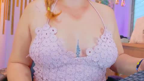 Snapshot of manu_gonza chatting on October 17, 10:29 am MANU online show from October 17, 10:29 am