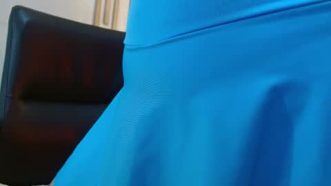 Snapshot of manu_gonza chatting on October 30, 11:55 am MANU online show from October 30, 11:55 am