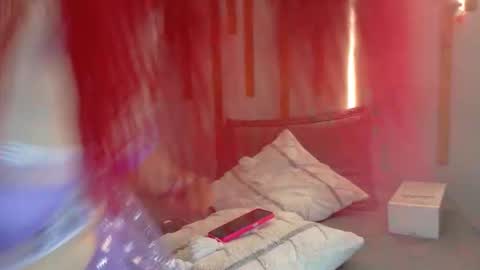 Snapshot of manu_gonza chatting on October 31, 11:22 am MANU online show from October 31, 11:22 am