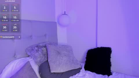Snapshot of manu_velez_ chatting on December 30, 5:02 pm Manu Velez online show from December 30, 5:02 pm