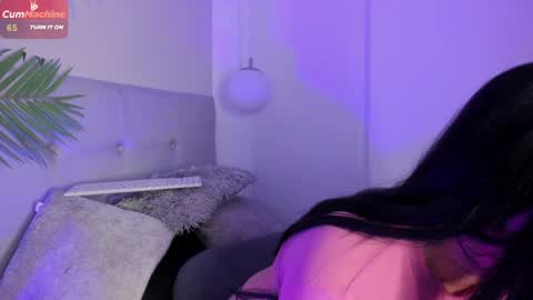 Snapshot of manu_velez_ chatting on January 13, 6:05 pm Manu Velez online show from January 13, 6:05 pm