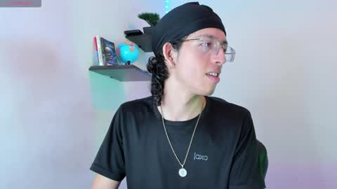 Manuel online show from October 25, 4:31 am