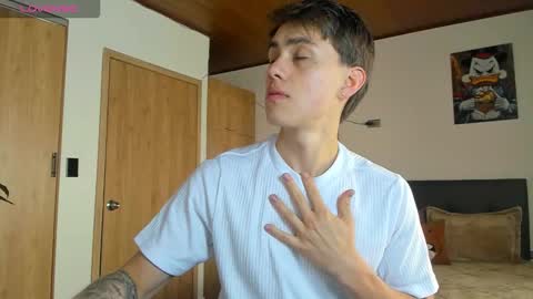 Snapshot of manucute_23_ chatting on October 12, 2:38 pm manucute 23 online show from October 12, 2:38 pm