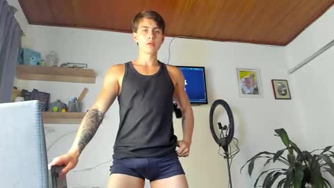 Snapshot of manucute_23_ chatting on October 28, 3:14 pm manucute 23 online show from October 28, 3:14 pm