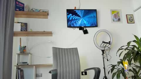 manucute 23  online show from January 19, 2:54 pm