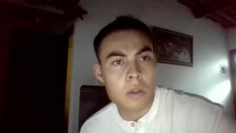 Snapshot of manuel9810 chatting on January 1, 10:46 pm manuel9810 online show from January 1, 10:46 pm