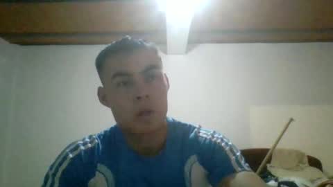 Snapshot of manuel9810 chatting on September 17, 2:57 am manuel9810 online show from September 17, 2:57 am