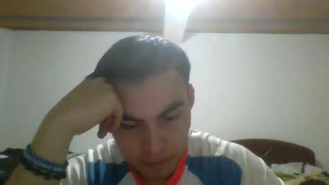 Snapshot of manuel9810 chatting on October 17, 3:31 am manuel9810 online show from October 17, 3:31 am