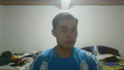 Snapshot of manuel9810 chatting on October 18, 3:20 am manuel9810 online show from October 18, 3:20 am