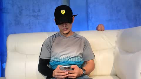 Snapshot of manuel_fpg chatting on September 29, 12:54 pm Manuel online show from September 29, 12:54 pm