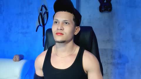 Snapshot of manuel_fpg chatting on September 30, 8:47 pm Manuel online show from September 30, 8:47 pm