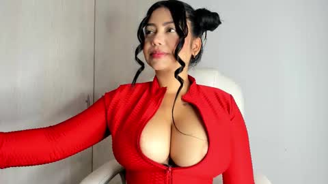 MANUELA online show from October 5, 4:38 pm