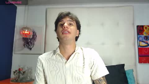 Snapshot of manuelr77 chatting on March 20, 4:06 am Manuel online show from March 20, 4:06 am