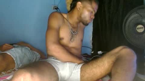 Snapshot of manumaster333 chatting on March 27, 8:26 am manumaster333 online show from March 27, 8:26 am