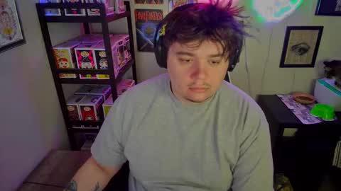 Snapshot of manyfacese chatting on January 9, 4:48 am kyle online show from January 9, 4:48 am