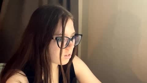 Snapshot of manymonrow chatting on March 24, 6:13 pm manymonrow online show from March 24, 6:13 pm