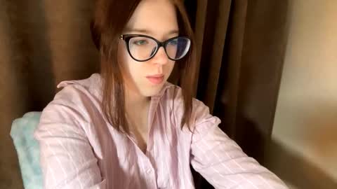 Snapshot of manymonrow chatting on March 30, 7:04 pm manymonrow online show from March 30, 7:04 pm