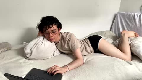 Maple online show from January 9, 9:16 pm