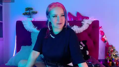 Snapshot of mapu_delyth chatting on December 11, 11:19 am Maria Paula online show from December 11, 11:19 am
