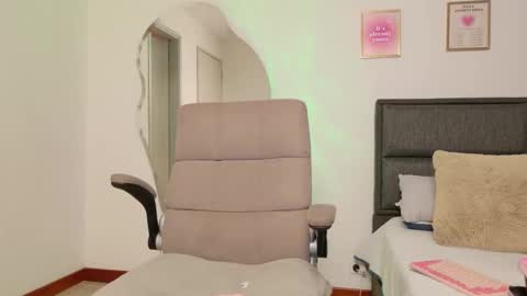 Snapshot of mar_333 chatting on March 12, 12:53 am online show from March 12, 12:53 am