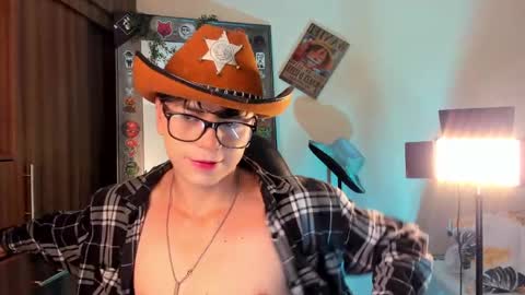 Snapshot of mar_alexis chatting on October 23, 10:47 am mar_alexis online show from October 23, 10:47 am